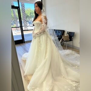 Elegant Lace Wedding Veil
